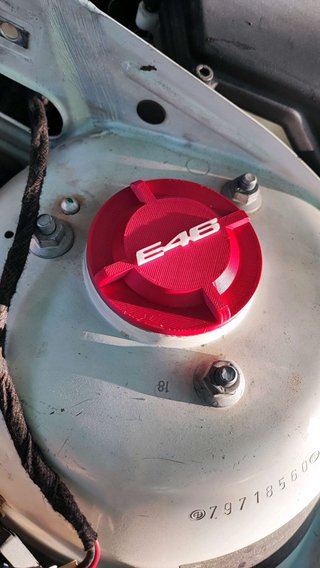 Cubierta Suspensión BMW E46 Roja