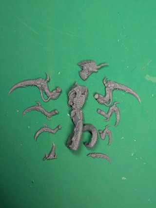 Miniaturas resina raveners