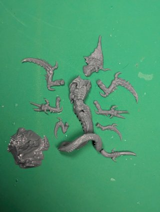 Miniaturas resina raveners