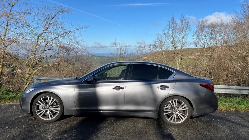 Infiniti Q50 3.5H SPORT AT - foto 1