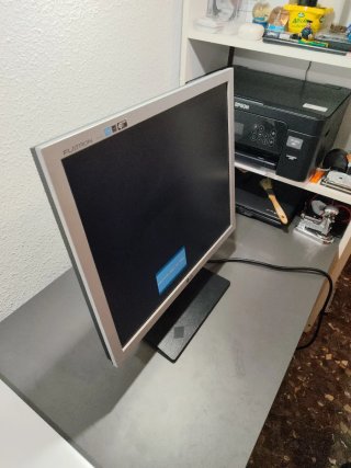 Monitor LG Flatron