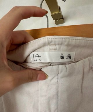 Pantalones Lefties beige talla 36