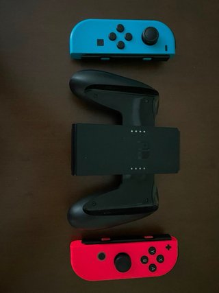 Nintendo Switch OLED Azul y Rojo