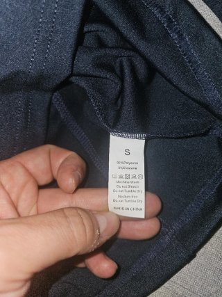 Chaqueta deportiva negra estilo "Track Jacket"