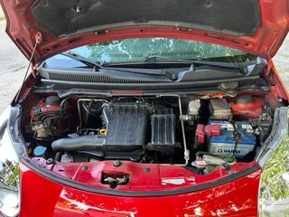 Suzuki Alto (pequeño, ideal para ciudad)