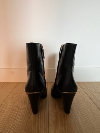 Botines Uterqüe Negros Talla 38
