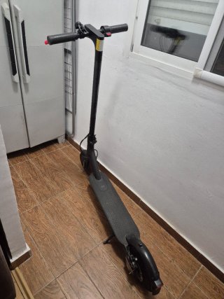 Patinete Eléctrico Negro