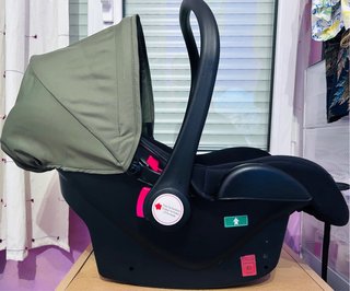 Carrito bebé Gcarebb verde - Muy buen estado