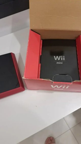 Nintendo Wii Mini Rossa