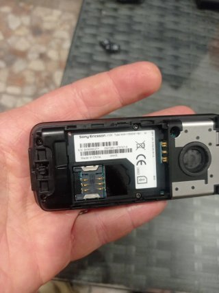 Sony Ericsson J120i come nuovo e funzionale