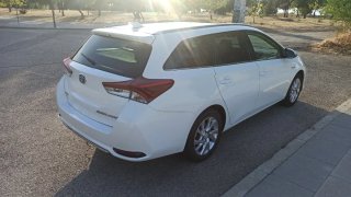 Toyota Auris 2016