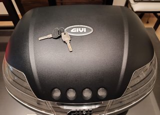 Baúl GIVI V46 Monokey