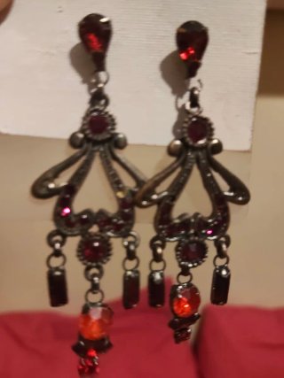 Lote Pendientes Rojos y Dorados