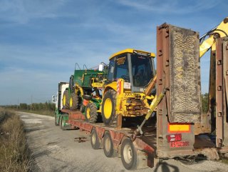 Movimiento de tierras y maquinarias