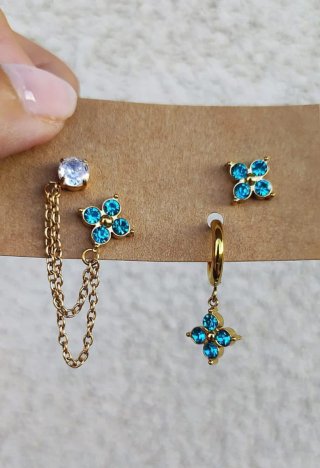 Set orecchini fiori blu e oro
