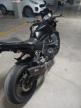 Kawasaki Z750 Naked Negra