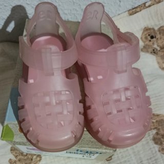 Sandalias Igor Tobby Velcro Talla 19 Rosa