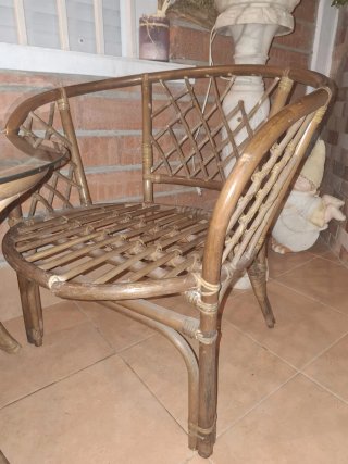Conjunto mimbre terraza mesa y 2 sillas