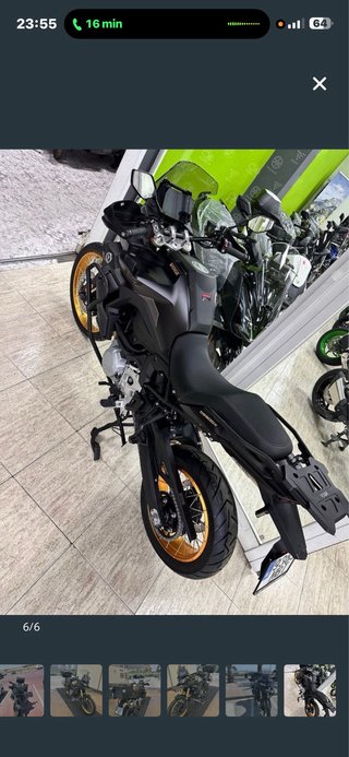 Voge 900DSX Negra con Top Case y Maletas givi
