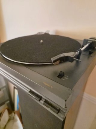 Tocadiscos Sansui Negro