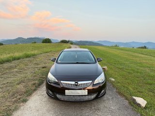 Opel Astra 2013