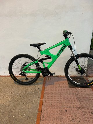 Bicicleta Jamis Diablo 2.0 DH
