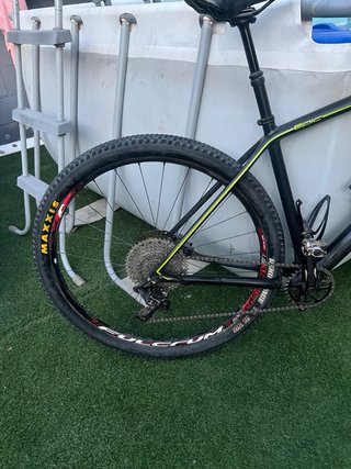 Bicicleta Specialized Epic HT