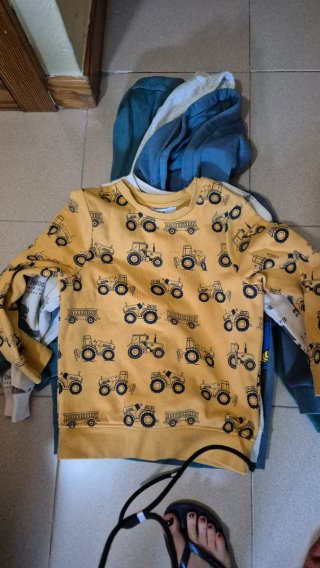 Lote Sudaderas de niño 122cm del C&A
