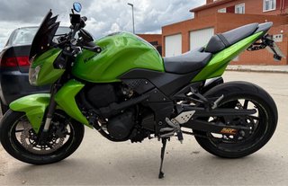 Kawasaki Z750