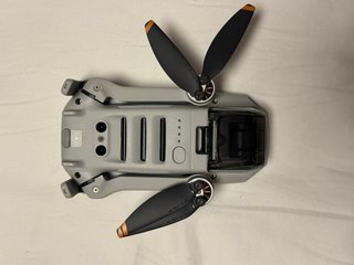 Dron DJI Mini 4K Gris