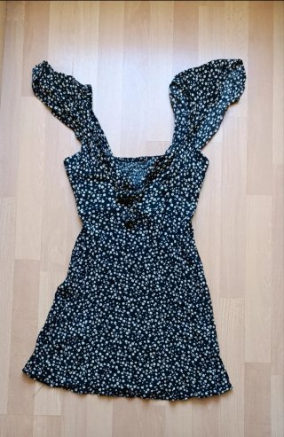 Vestido negro flores manga corta S/M
