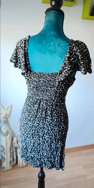 Vestido negro flores manga corta S/M