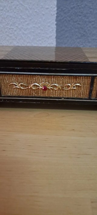 Caja de música joyero vintage