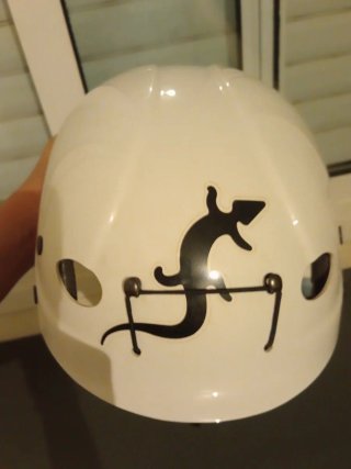 Casco de escalada blanco
