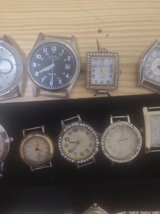 Conjunto di orologi da polso vari