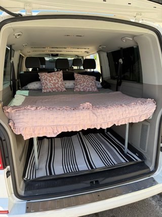 Volkswagen Caravelle vendo acepto coches