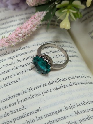 Anillo piedra verde