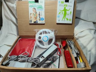 Consola Wii Roja + Accesorios Originales