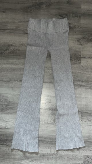 Pantalones campana grises de canalé