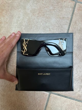 Occhiali da sole Yves Saint Laurent Blaze 001