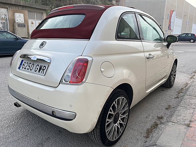 Fiat 500 1.2 Lounge 2010, foto 2