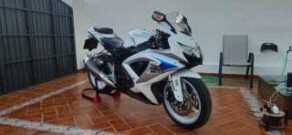 Suzuki GSXR 600 K8