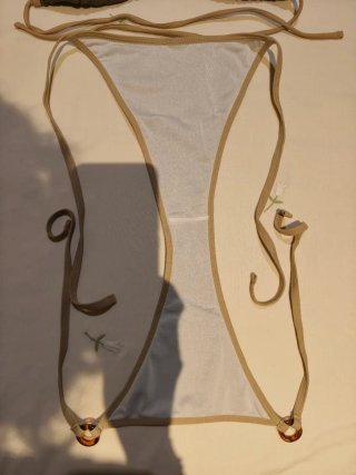 Bikini verde y beige