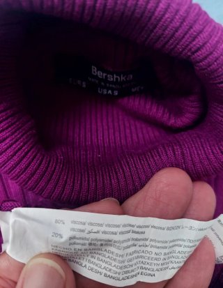 Suéter mujer Bershka m/larga canalé morado T-S.