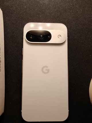 Google Pixel 9 Bianco