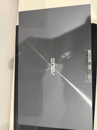 Pantalla portátil ASUS sin cable