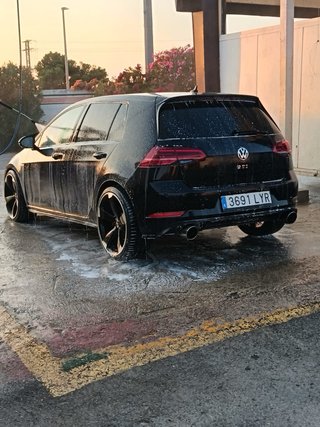 Volkswagen Golf 2018 GTI 7.5