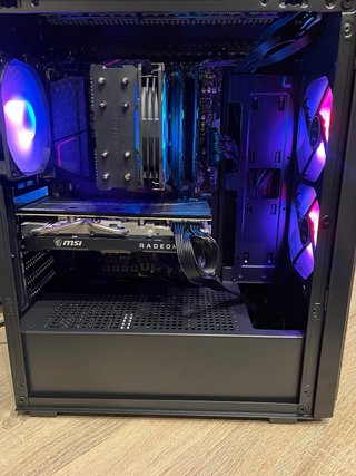 PC Gaming Ryzen7 5700G RX 5700 XT, X570 16GB, nvme