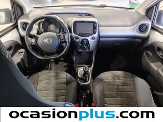 Toyota Aygo 1.0 70 x-play 51 kW (69 CV)