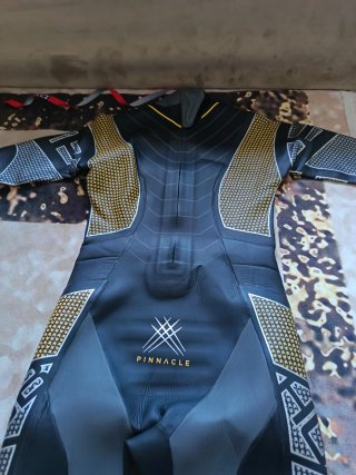 Traje Neopreno HUUB Pinnacle Hombre Talla M